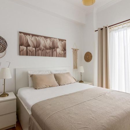 Classic And Modern Apartment In Athens Ngoại thất bức ảnh