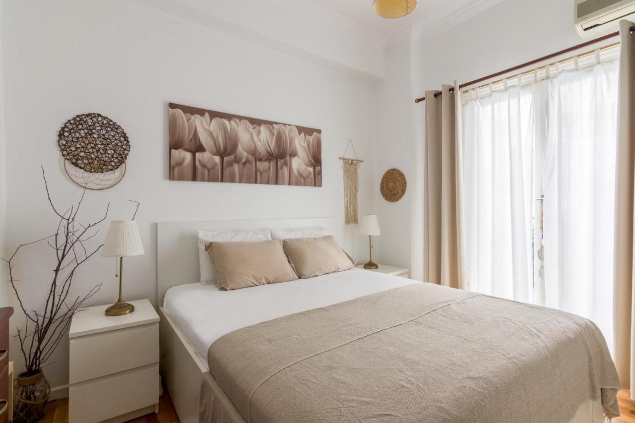 Classic And Modern Apartment In Athens Ngoại thất bức ảnh