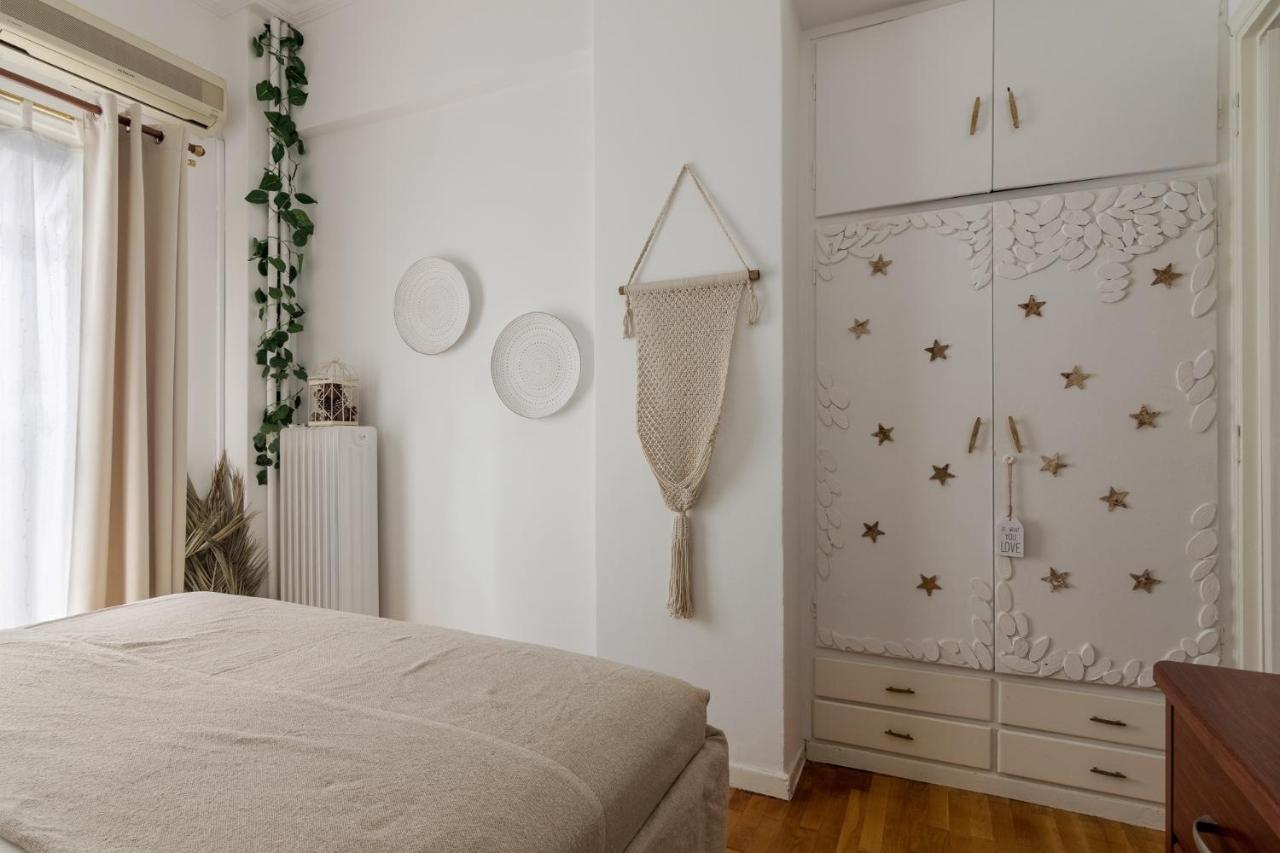 Classic And Modern Apartment In Athens Ngoại thất bức ảnh